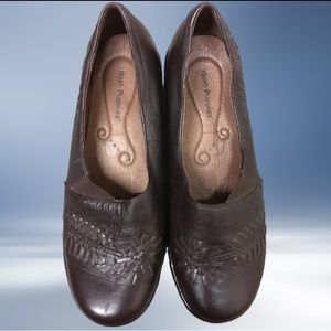 Hush Puppies brown leather shoes
